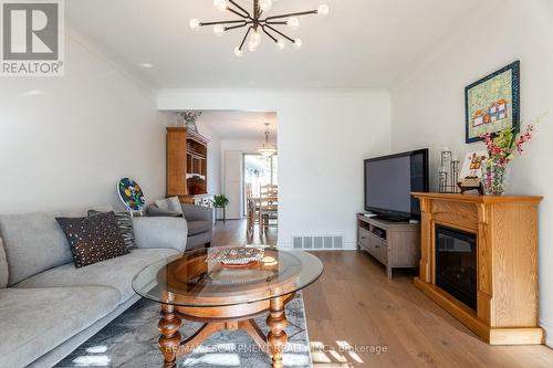 2014 Cavendish Drive, Burlington, ON - Indoor Photo Showing Living Room With Fireplace