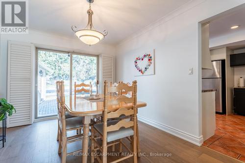 2014 Cavendish Drive, Burlington, ON - Indoor Photo Showing Dining Room