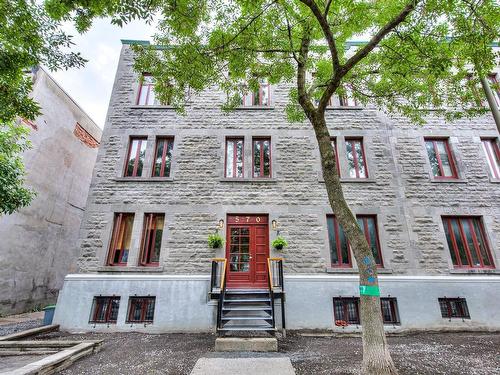 FaÃ§ade - 306-570 Rue St-Clément, Montréal (Mercier/Hochelaga-Maisonneuve), QC - Outdoor With Facade