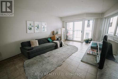 1207 - 858 Commissioners Road E, London, ON - Indoor Photo Showing Living Room