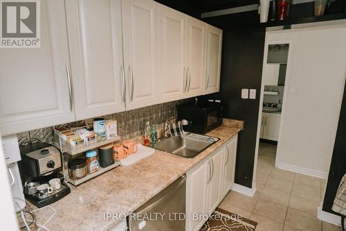 1207 - 858 Commissioners Road E, London, ON - Indoor Photo Showing Kitchen