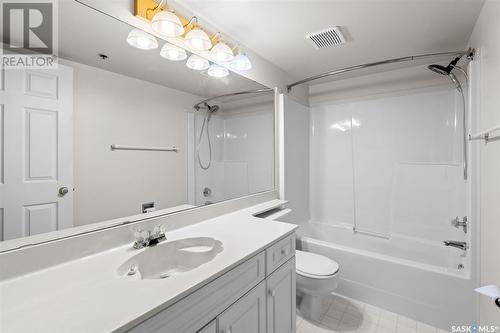 308 301 Cree Crescent, Saskatoon, SK - Indoor Photo Showing Bathroom