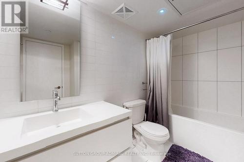 4012 - 75 Queens Wharf Road, Toronto, ON - Indoor Photo Showing Bathroom