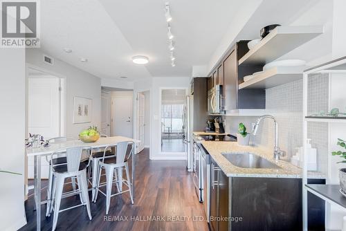 2110 - 400 Adelaide Street E, Toronto, ON - Indoor Photo Showing Kitchen With Upgraded Kitchen