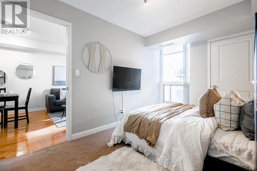 2206 - 5791 Yonge Street, Toronto, ON - Indoor Photo Showing Bedroom