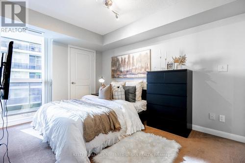 2206 - 5791 Yonge Street, Toronto, ON - Indoor Photo Showing Bedroom