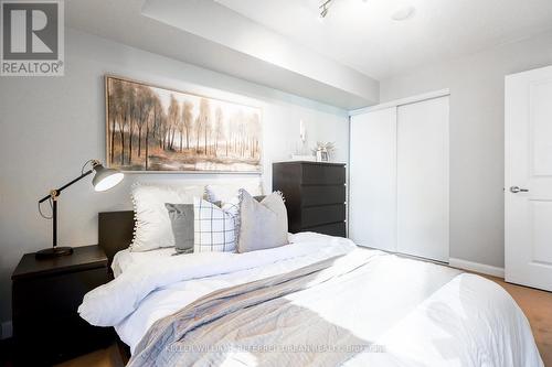 2206 - 5791 Yonge Street, Toronto, ON - Indoor Photo Showing Bedroom