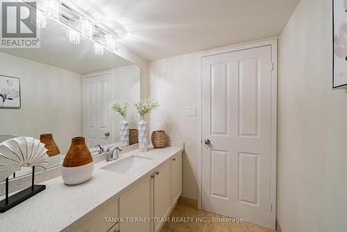 314 - 25 Cumberland Lane, Ajax, ON - Indoor Photo Showing Bathroom