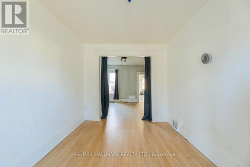 32 Howland Road, Toronto, ON - Indoor Photo Showing Other Room