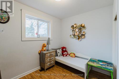 473 Samford Place, Oakville, ON - Indoor Photo Showing Bedroom