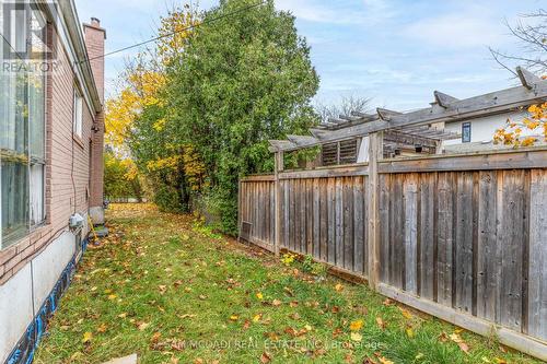 473 Samford Place, Oakville, ON - Outdoor