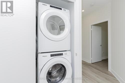 3702 - 20 Shore Breeze Drive, Toronto, ON - Indoor Photo Showing Laundry Room