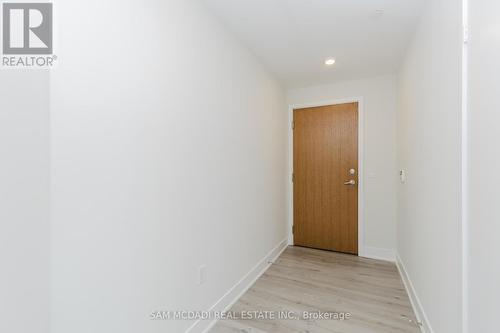 3702 - 20 Shore Breeze Drive, Toronto, ON - Indoor Photo Showing Other Room