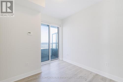 3702 - 20 Shore Breeze Drive, Toronto, ON - Indoor Photo Showing Other Room