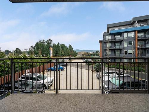 201-6544 Metral Dr, Nanaimo, BC - Outdoor With Exterior