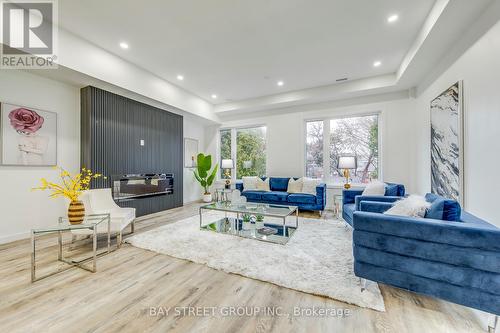 20 Rochdale Avenue, Toronto, ON - Indoor Photo Showing Living Room With Fireplace