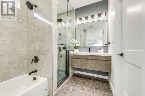 20 Rochdale Avenue, Toronto, ON - Indoor Photo Showing Bathroom