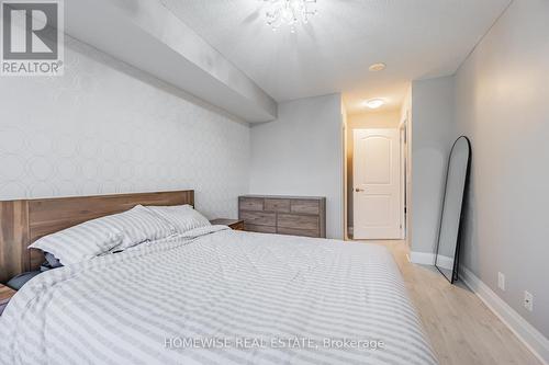 717 - 1070 Sheppard Avenue W, Toronto, ON - Indoor Photo Showing Bedroom