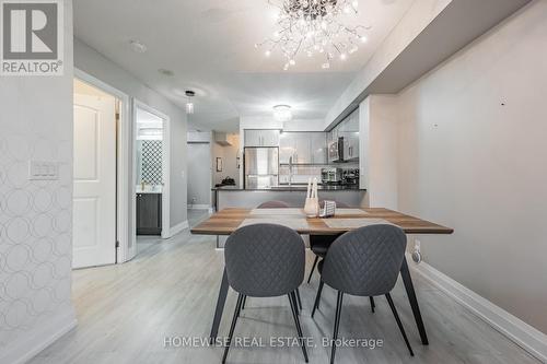 717 - 1070 Sheppard Avenue W, Toronto, ON - Indoor Photo Showing Dining Room