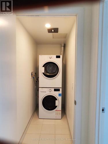 #309 - 33 Frederick Todd Way, Toronto, ON - Indoor Photo Showing Laundry Room