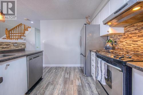 83 Bridlewreath Street, Kitchener, ON - Indoor Photo Showing Kitchen