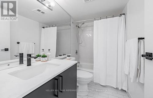 533 - 60 Homewood Avenue, Toronto, ON - Indoor Photo Showing Bathroom