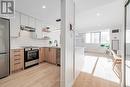 533 - 60 Homewood Avenue, Toronto, ON  - Indoor Photo Showing Kitchen With Upgraded Kitchen 