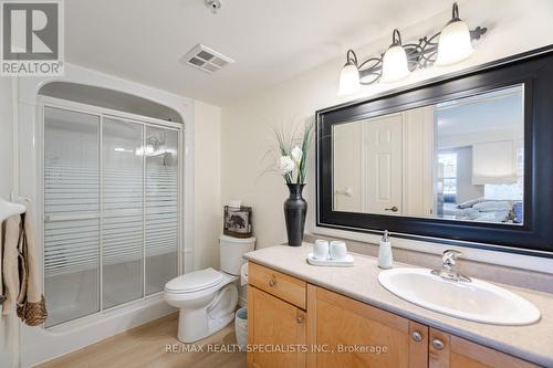 211 - 1480 Bishops Gate, Oakville, ON - Indoor Photo Showing Bathroom