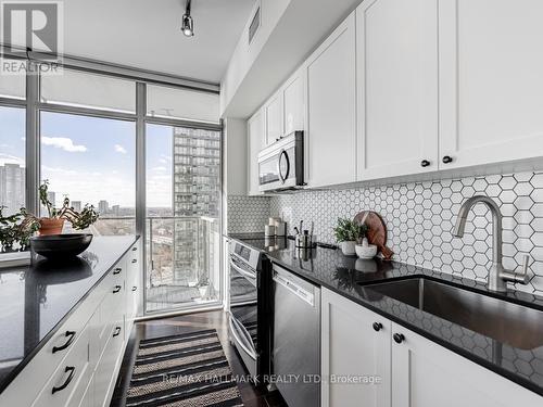 2105 - 103 The Queensway, Toronto, ON - Indoor Photo Showing Kitchen With Upgraded Kitchen