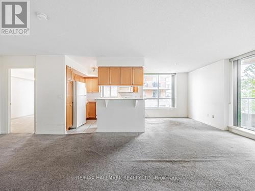 310 - 1140 Parkwest Place, Mississauga, ON - Indoor Photo Showing Kitchen