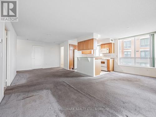 310 - 1140 Parkwest Place, Mississauga, ON - Indoor Photo Showing Kitchen