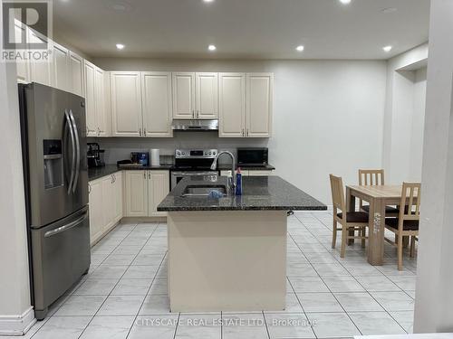 Upper - 59 Elysian Fields Circle, Brampton, ON - Indoor Photo Showing Kitchen