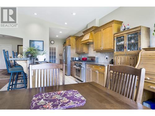 2259 Capistrano Drive, Kelowna, BC - Indoor