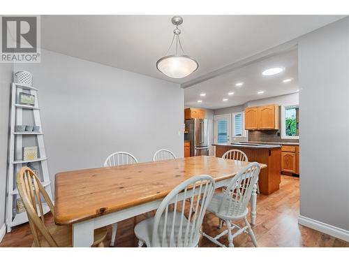 284 Drysdale Boulevard, Kelowna, BC - Indoor Photo Showing Dining Room