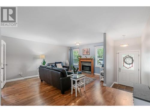 284 Drysdale Boulevard, Kelowna, BC - Indoor Photo Showing Living Room With Fireplace