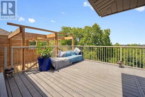 33 Leslie Drive, Hamilton, ON - Outdoor With Deck Patio Veranda With Exterior