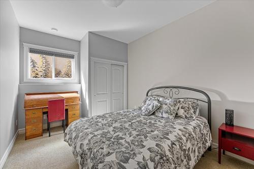 1998 Cornerstone Drive, West Kelowna, BC - Indoor Photo Showing Bedroom