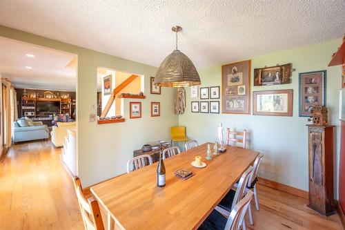 830 Three Mile Road, Penticton, BC - Indoor Photo Showing Dining Room