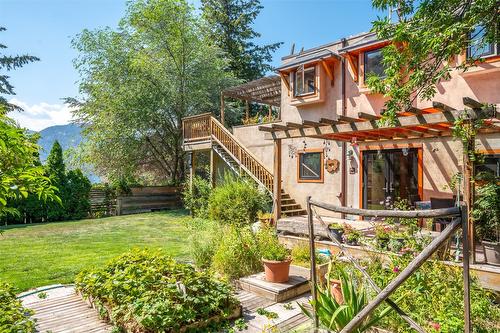 830 Three Mile Road, Penticton, BC - Outdoor