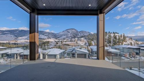 937 Royal Troon Lane, Kelowna, BC - Outdoor With View