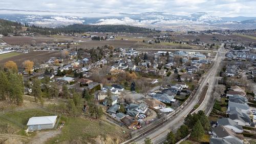 1819 Millard Court, Kelowna, BC - Outdoor With View