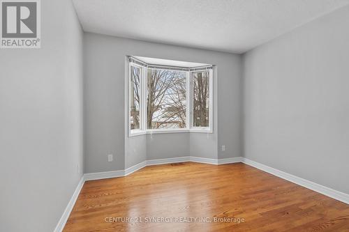 24 Avonhurst Avenue, Ottawa, ON - Indoor Photo Showing Other Room