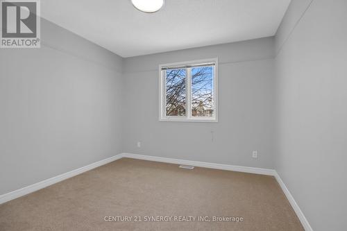 24 Avonhurst Avenue, Ottawa, ON - Indoor Photo Showing Other Room