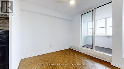 1102 - 60 Pavane Linkway Way, Toronto, ON - Indoor Photo Showing Other Room