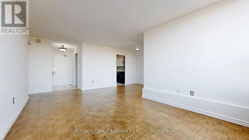 1102 - 60 Pavane Linkway Way, Toronto, ON - Indoor Photo Showing Other Room