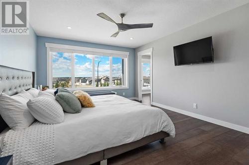 1 Toal Close, Red Deer, AB - Indoor Photo Showing Bedroom