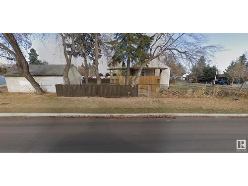 12310 76 St Nw, Edmonton, AB - Outdoor