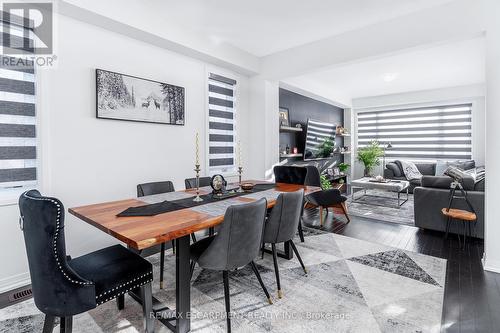 55 Yale Drive, Hamilton, ON - Indoor Photo Showing Dining Room