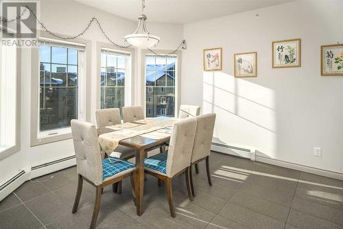 401, 70 Royal Oak Plaza Nw, Calgary, AB - Indoor Photo Showing Dining Room