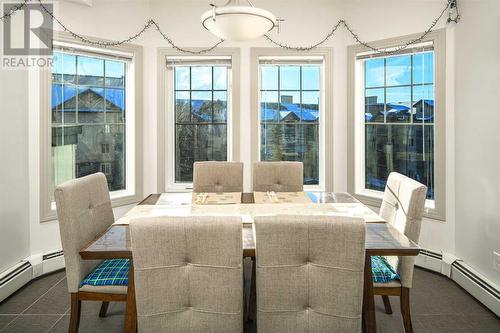 401, 70 Royal Oak Plaza Nw, Calgary, AB - Indoor Photo Showing Dining Room